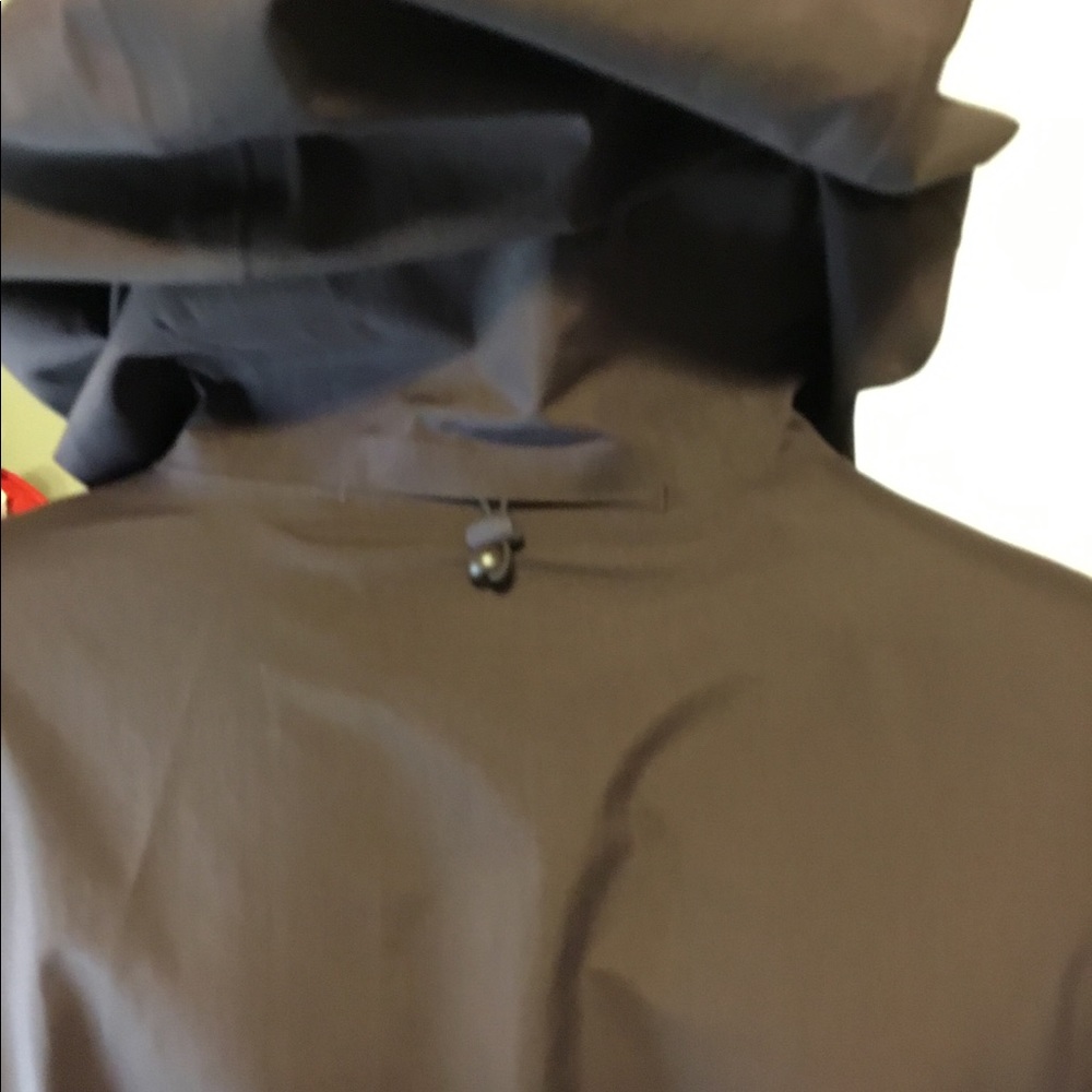LuLulemon jacket - Picture 3 of 15